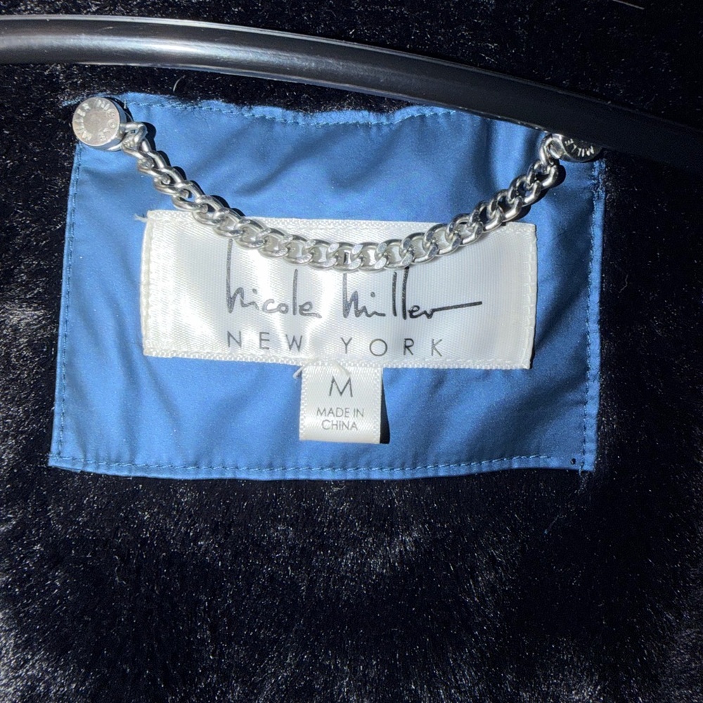 Women’s Nicole Miller Coat Size Medium - Picture 6 of 8